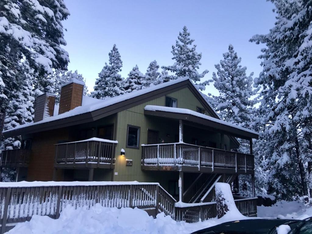 Cozy Condo Walking Distance To Village And Gondola W/ Pool/ Jacuzzi Sleeps 4. Mammoth Lakes Kültér fotó